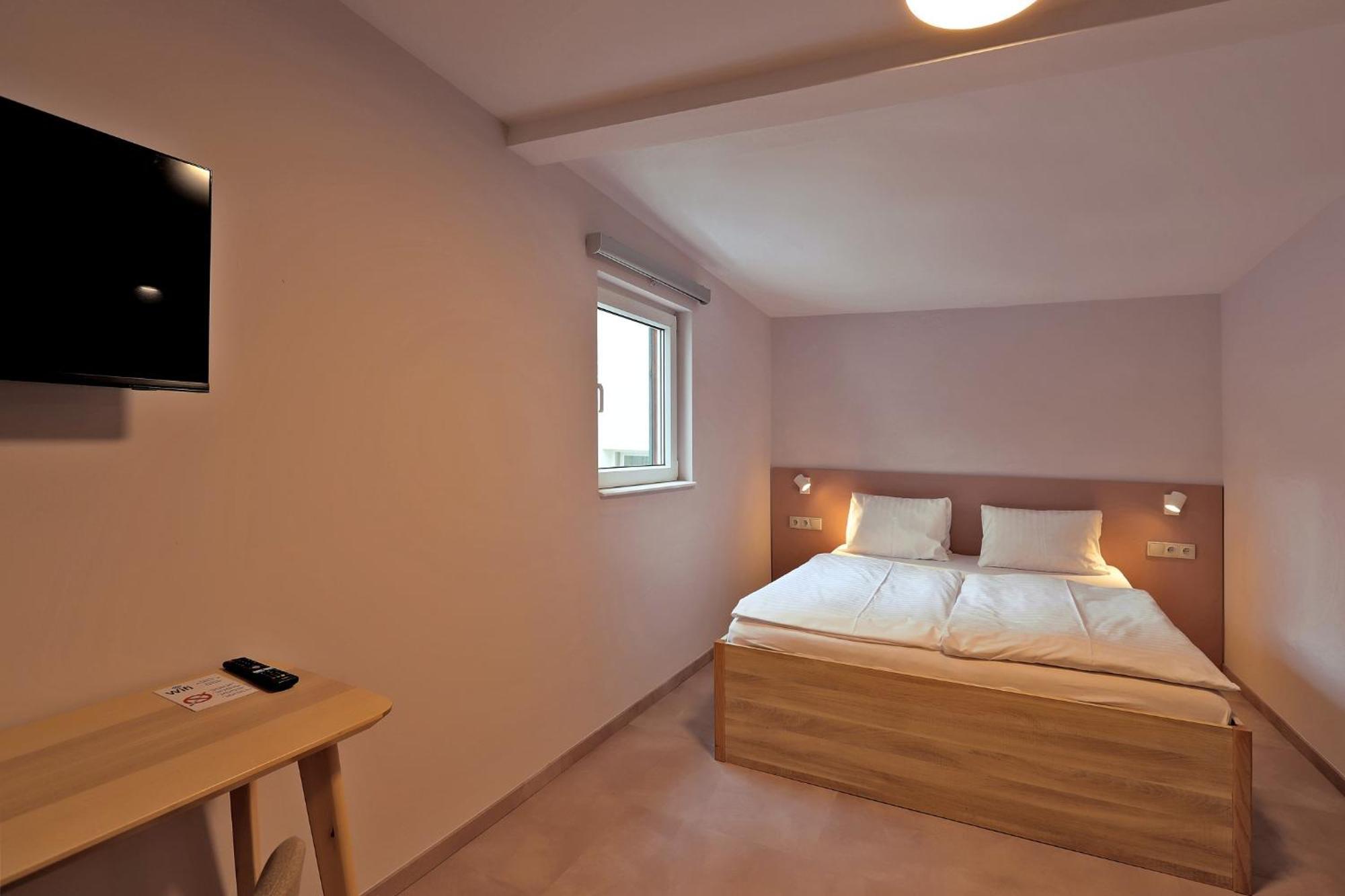 Hotel Kavalir Karlovy Vary Bagian luar foto